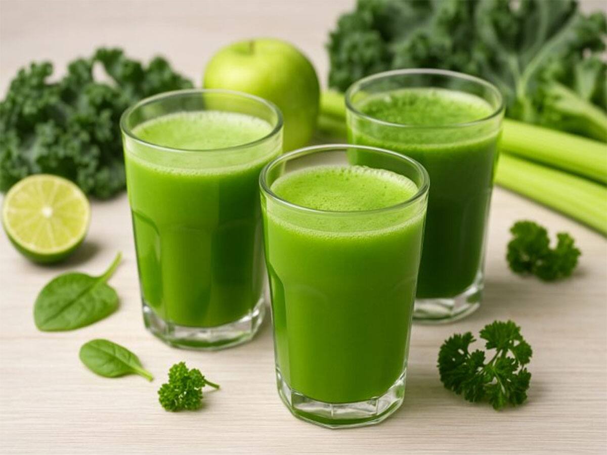 Liver Health: લીવરમાં જામેલી ગંદકીને સાફ કરી નાખે છે આ નેચરલ ડ્રિંક્સ, ટ્રાય કરો ફાયદો તુરંત દેખાશે Liver Health: લીવરમાં જામેલી ગંદકીને સાફ કરી નાખે છે આ નેચરલ ડ્રિંક્સ, ટ્રાય કરો ફાયદો તુરંત દેખાશે