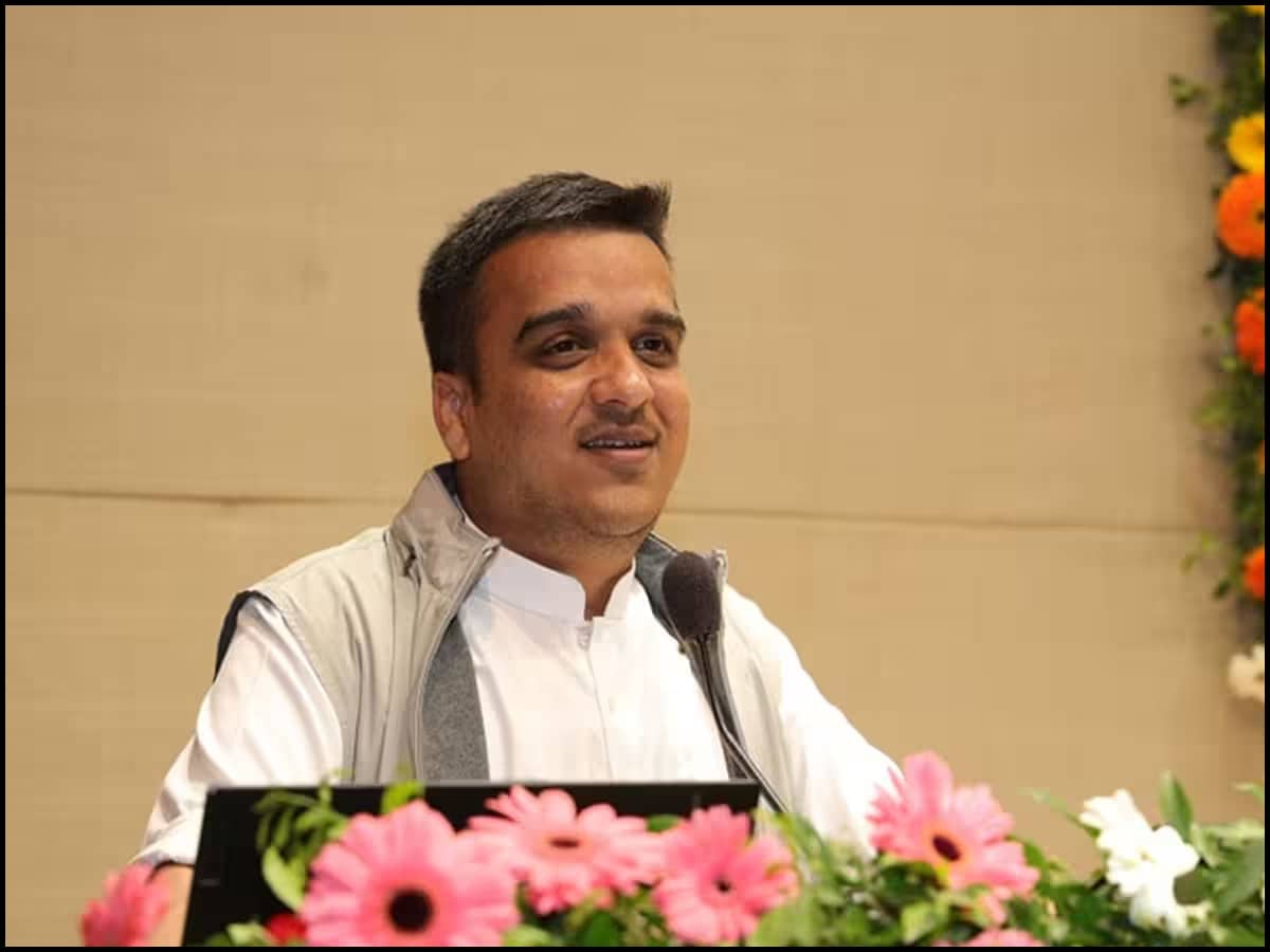 ડિજિટલ યુગમાં ગૃહ મંત્રીએ ઈ-મેઈલ દ્વારા મળેલા 2533 પ્રશ્નોનું ટૂંક સમયમાં કર્યુ સુખદ નિવારણ 