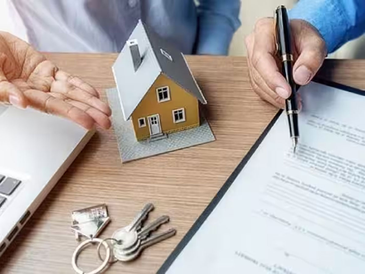 Property News: નવા ઘરની રજિસ્ટ્રી વખતે કરો આ એક કામ, લાખો રૂપિયાની થશે બચત, જાણો વિગતો Property News: નવા ઘરની રજિસ્ટ્રી વખતે કરો આ એક કામ, લાખો રૂપિયાની થશે બચત, જાણો વિગતો