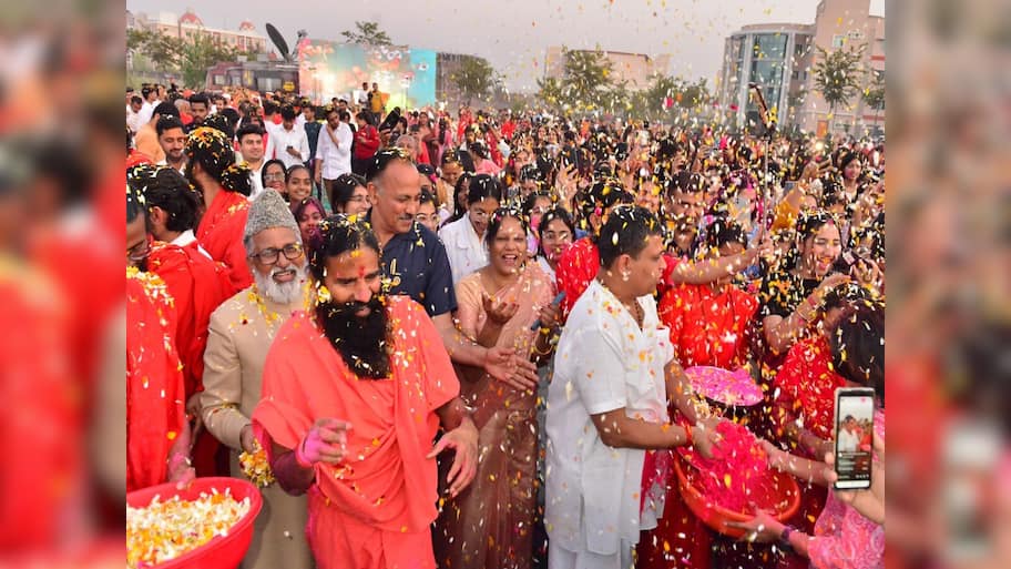 પતંજલિની ઇકો-ફ્રેન્ડલી પ્રેક્ટિસ પર્યાવરણ પર થતી અસરને કેવી રીતે ઘટાડી રહી છે?