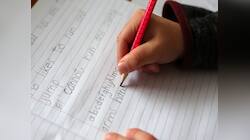 Handwriting: બાળકની હેન્ડ રાઈટિંગ સુધારવાની જોરદાર ટ્રીક, મોતીના દાણા જેવા અક્ષર થશે