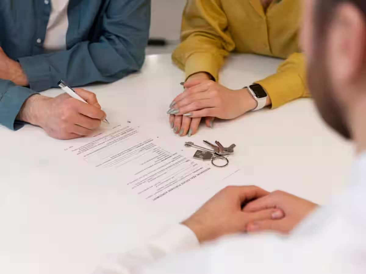Property Rules: જો ભૂલેચૂકે આ ભૂલ કરશો તો સરકાર પાસે જતી રહેશે તમારી પ્રોપર્ટી, ઘણા લોકોને નથી ખબર