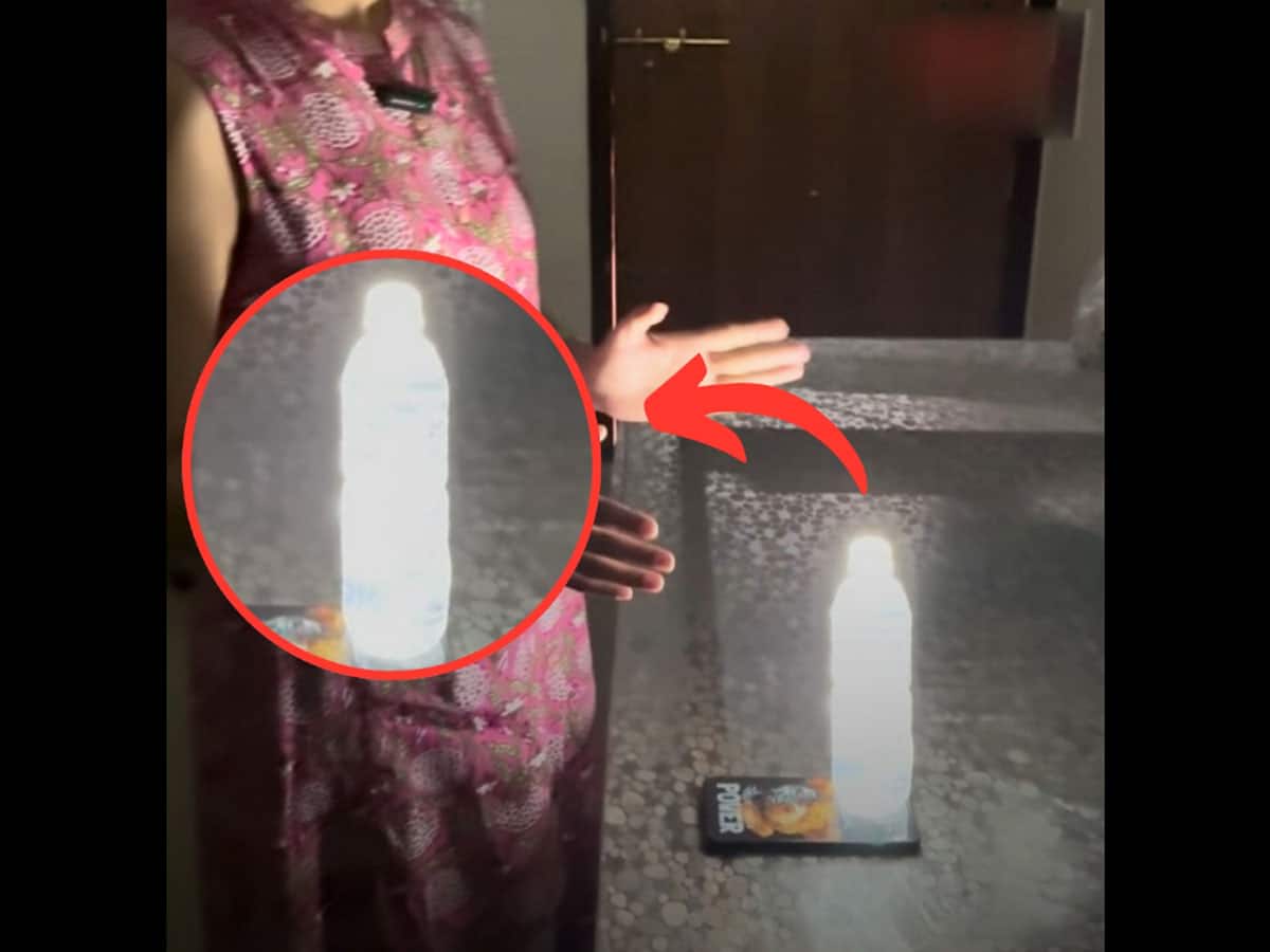 Desi Jugaad: એક બોટલ પાણીથી અંધારામાં ચમકશે આખો રૂમ, લાઈટ જાય તો કામનો છે આ જુગાડ  