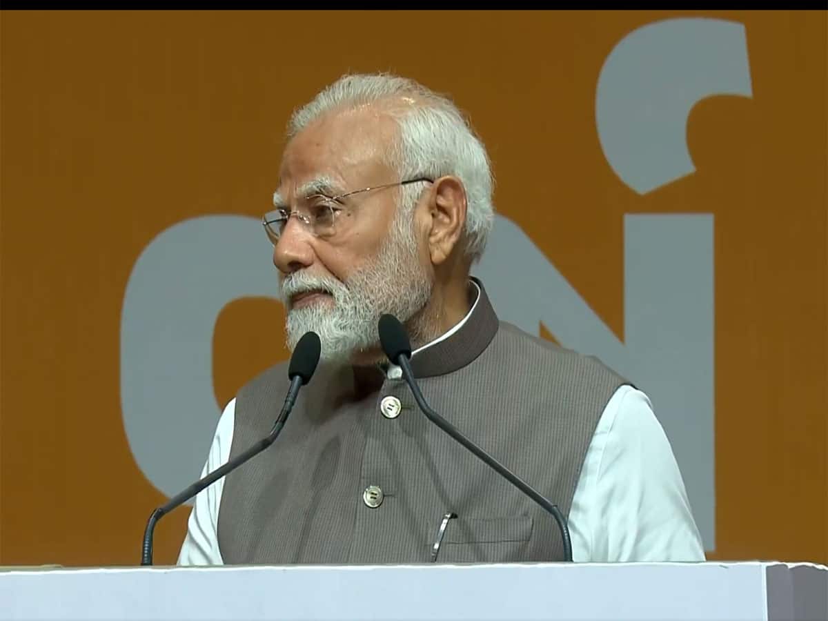 PM Modi Gujarat Visit : મેગા રોડ શો બાદ ગાંધીનગરથી પીએમની ગર્જના, કાંટો કાઢીને જ રહીશું