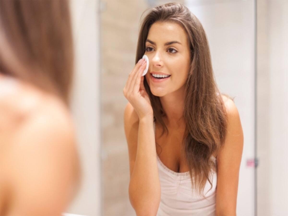 Flawless Skin: સ્કિન ડિટોક્સ કરવાની નેચરલ રીત, ત્વચા અંદરથી સાફ થઈ જશે, ખીલ એકવાર મટ્યા પછી ફરી નહીં થાય