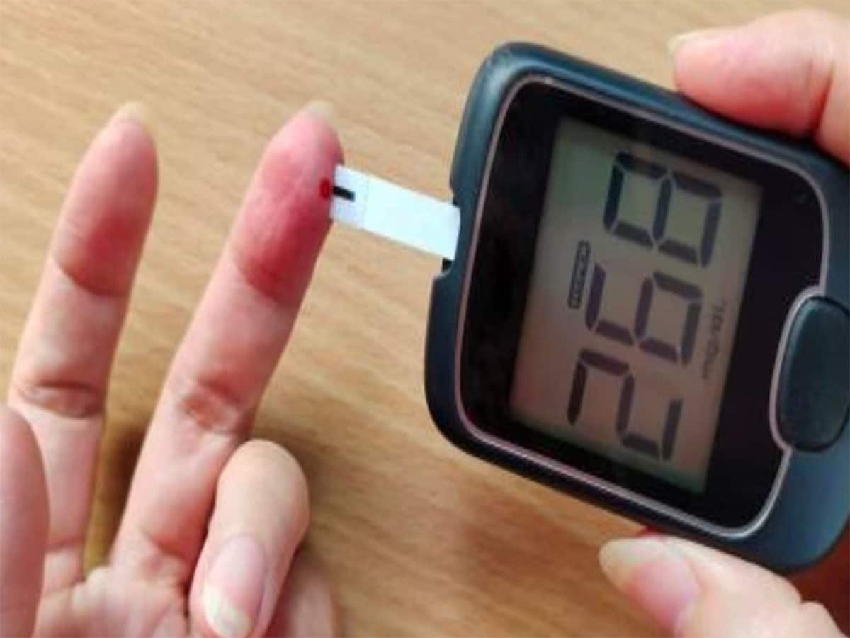 Diabetes: ડાયાબિટીસના નવા લક્ષણ, જુવાન લોકોમાં સુગલ લેવલ વધે તો જોવા મળે આ 8 સંકેત