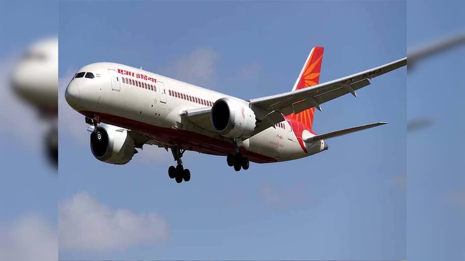 Air India Plane Crash: 11 વર્ષ જૂનું બોઈંગ વિમાન... અમદાવાદમાં ક્રેશ થયેલ વિમાનની એક-એક ડિટેલ