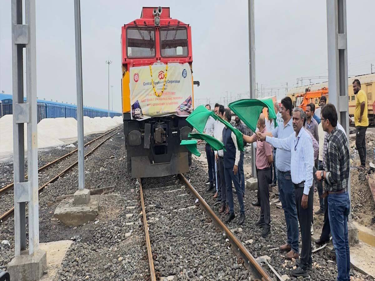CWC launches double-stack container train from Gandhidham to Delhi NCR ...