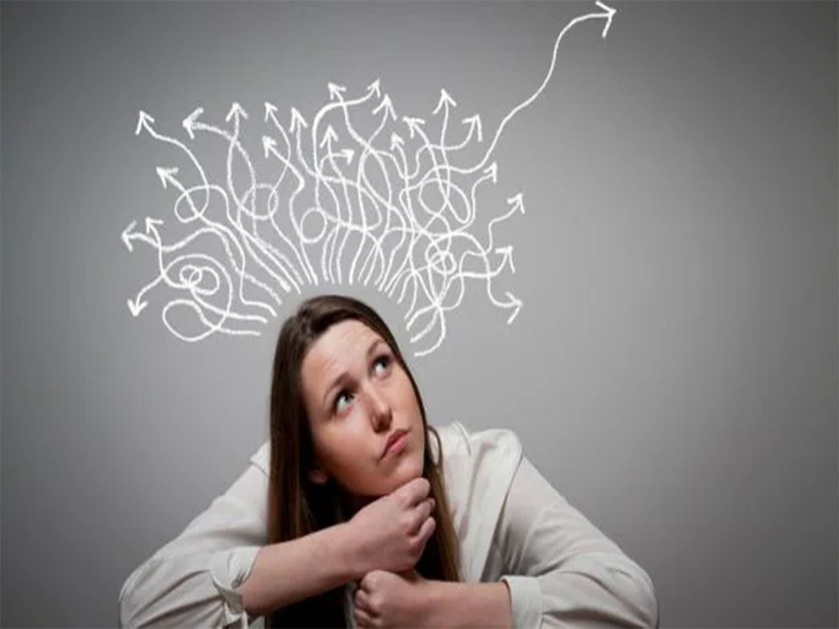 Increase Focus: કામમાં મન નથી લાગતું ? કંઈ યાદ નથી રહેતું ? ડેઈલી રુટીનમાં આ 5 ફેરફાર કરી જુઓ, બદલી જશે લાઈફ Increase Focus: કામમાં મન નથી લાગતું ? કંઈ યાદ નથી રહેતું ? ડેઈલી રુટીનમાં આ 5 ફેરફાર કરી જુઓ, બદલી જશે લાઈફ