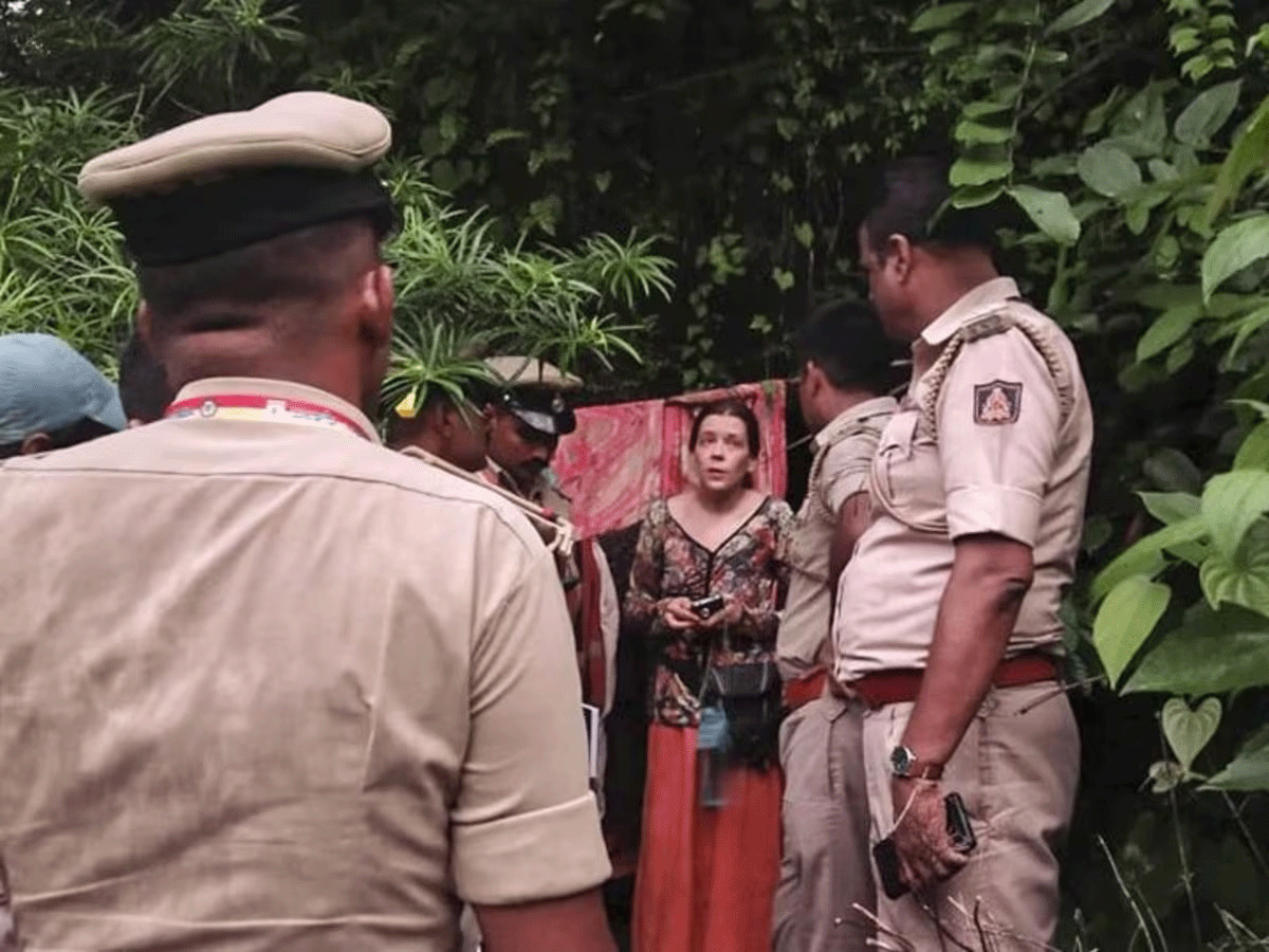 ગુફામાંથી મળી આવેલી રશિયન મહિલાનો 8 વર્ષ ચાલ્યો હતો રોમાન્સ, ઈઝરાયેલી પાર્ટનરે કર્યા એવા એવા ખુલાસા...દંગ રહી જશો