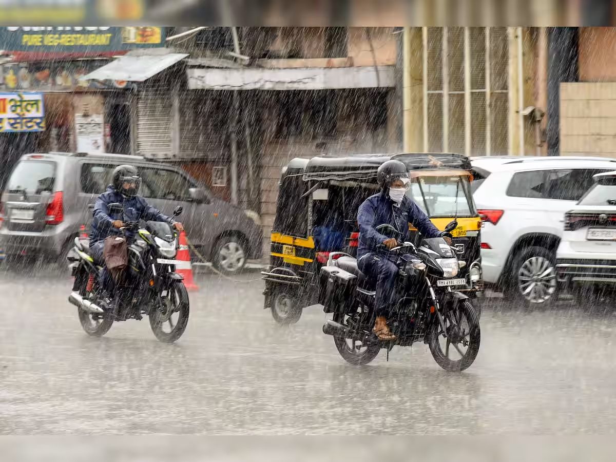Gujarat Monsoon: 24 કલાકમાં 90 તાલુકામાં વરસાદ, માછીમારોને દરિયો ન ખેડવાની ચેતવણી Gujarat Monsoon: 24 કલાકમાં 90 તાલુકામાં વરસાદ, માછીમારોને દરિયો ન ખેડવાની ચેતવણી