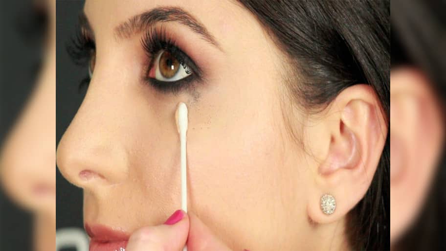 Beauty Tips: આંખ નીચે નહીં ફેલાય કાજલ, સૌથી પહેલા આંખ નીચે લગાડો આ વસ્તુ, રાત સુધી ખરાબ નહીં થાય કાજલ