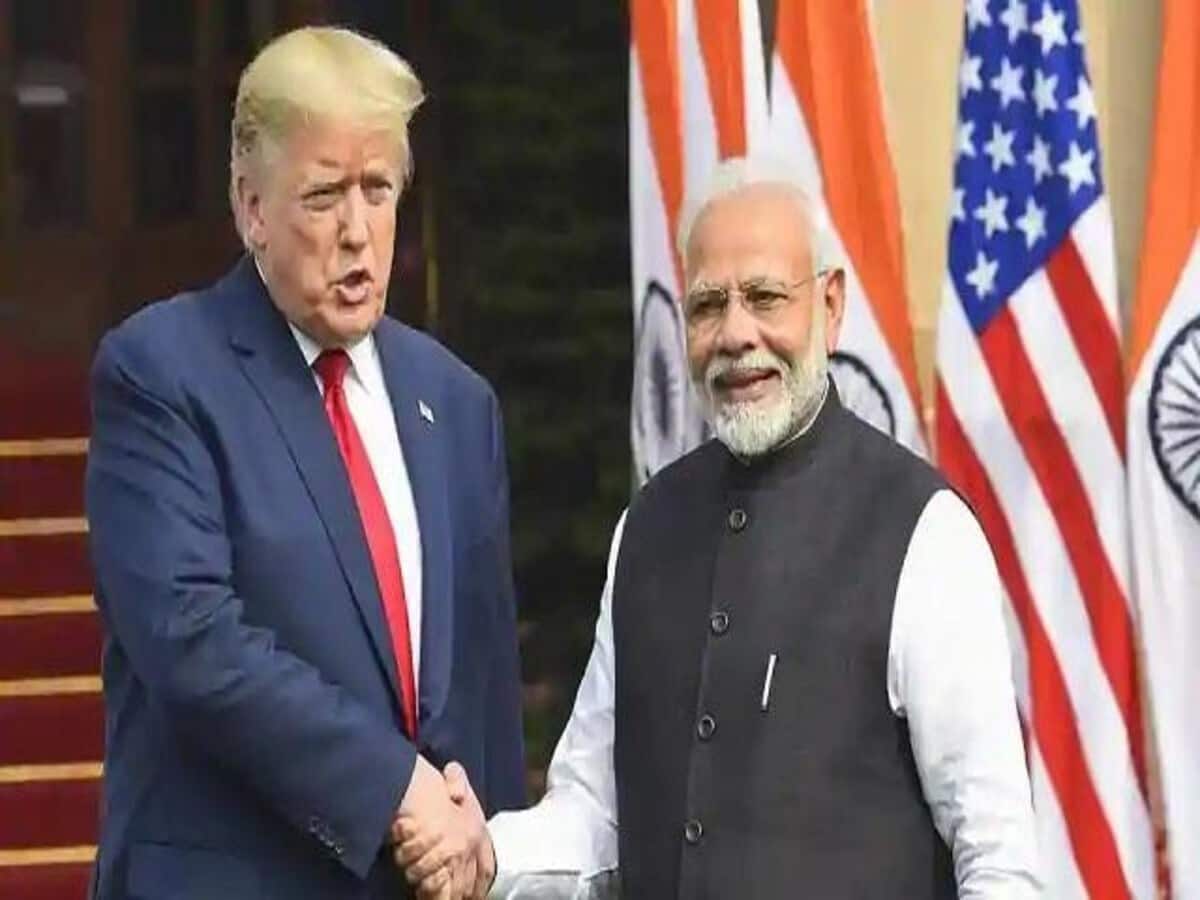  અમેરિકાએ ભારત પર લગાવ્યો 25% ટેરિફ, ડોનાલ્ડ ટ્રમ્પે કરી જાહેરાત