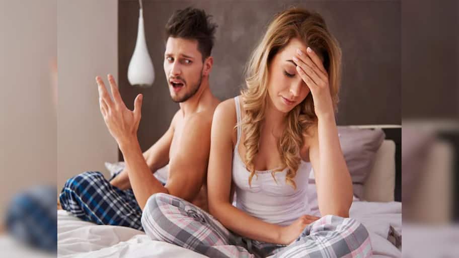 Relationship Tips: જો પાર્ટનર તમારી સાથે કરે આવી હરકત તો તુરંત કરી લેવું Break Up, નહીં તો જીવનભર થશે પસ્તાવો