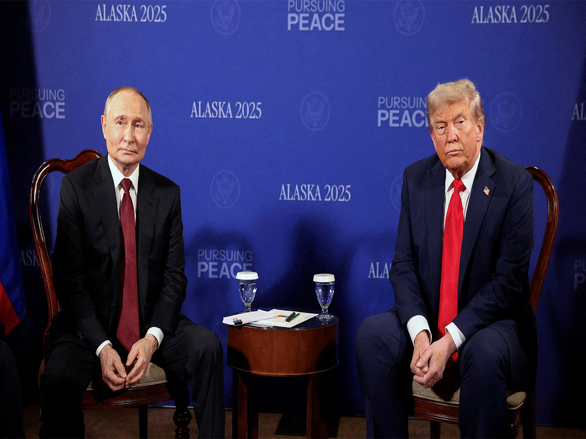 Trump Putin Alaska Summit: ટ્રમ્પ પુતિનની મુલાકાતનું શું નીકળ્યું રિઝલ્ટ ? 5 પોઈન્ટમાં સમજો મીટિંગનું સીક્રેટ Trump Putin Alaska Summit: ટ્રમ્પ પુતિનની મુલાકાતનું શું નીકળ્યું રિઝલ્ટ ? 5 પોઈન્ટમાં સમજો મીટિંગનું સીક્રેટ