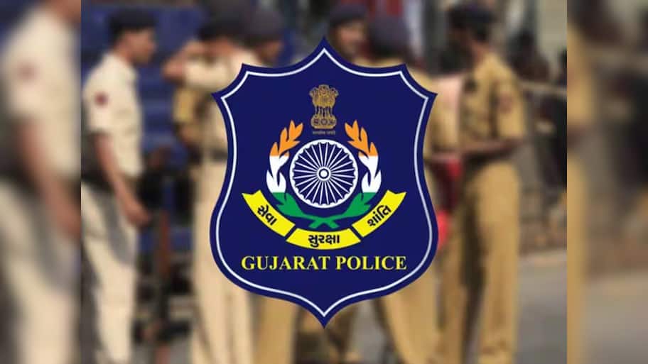 ગુજરાતના ગૃહ વિભાગે 105 IPS અને SPS અધિકારીઓની કરી બદલી અને બઢતી, જુઓ લીસ્ટ