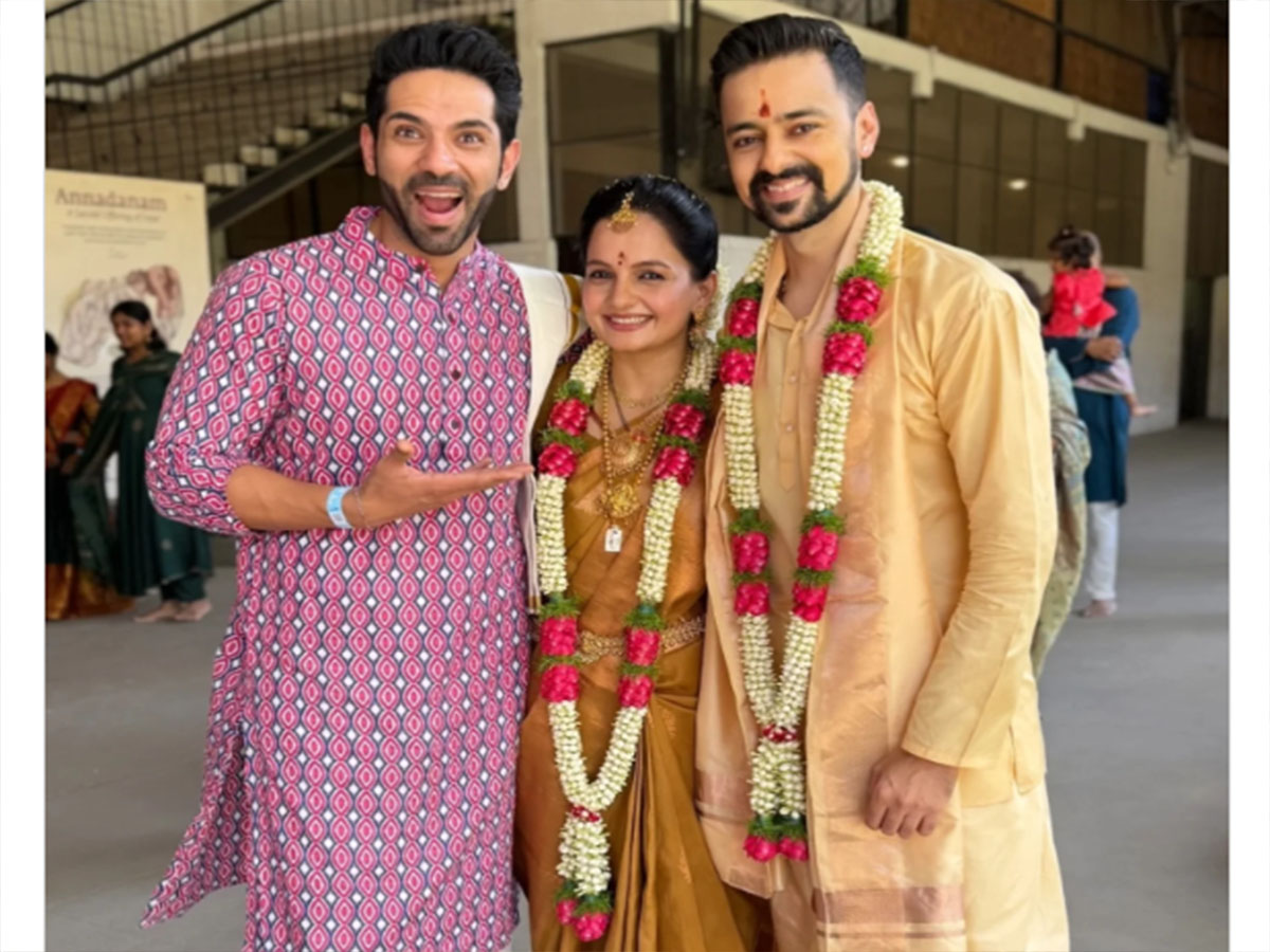 Gia manek: ગોપી બહૂ ફેમ જિયા માણેક અને વરુણ જૈન એ કર્યા લગ્ન, ભૂત શુદ્ધિ વિવાહ કરી બન્યા પતિ-પત્ની Gia manek: ગોપી બહૂ ફેમ જિયા માણેક અને વરુણ જૈન એ કર્યા લગ્ન, ભૂત શુદ્ધિ વિવાહ કરી બન્યા પતિ-પત્ની