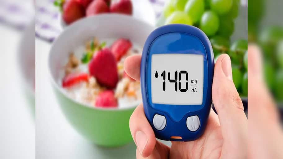 Normal Blood Sugar Level: ડાયાબિટીસ હોય કે ન હોય, ઉંમર પ્રમાણે બ્લડ શુગર કેટલું હોવું જોઈએ ? જાણી લો વિગતો