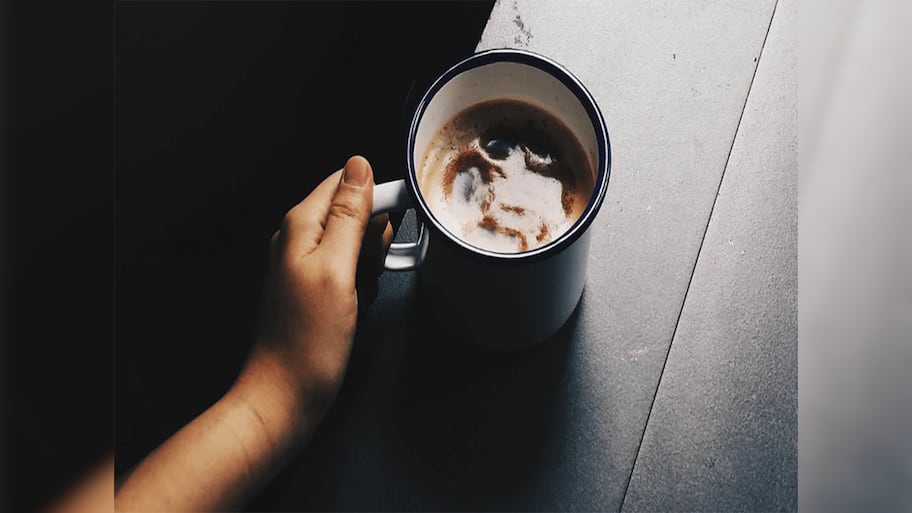 Tea-Coffee Alternatives: ચા-કોફીને કહો અલવિદા, સવારે એનર્જી માટે પી શકો છો આ કૈફીન ફ્રી ડ્રિંક્સ, હેલ્થ પણ રહેશે સારી