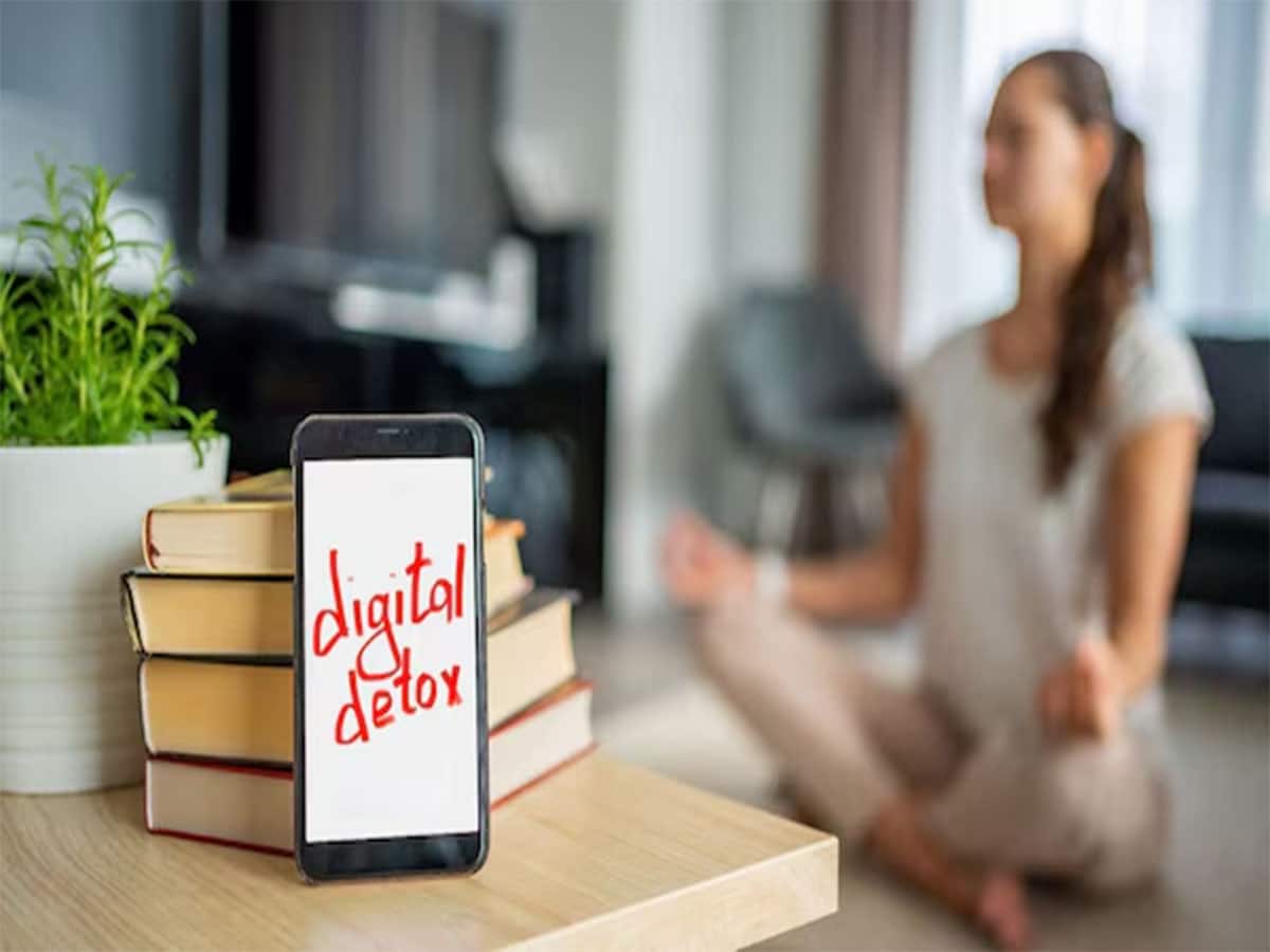 Digital Detox: ફેશન નહીં, માનસિક અને શારીરિક સ્વાસ્થ્ય સારું રાખવા માટે જરૂરી છે ડિજિટલ ડિટોક્સ