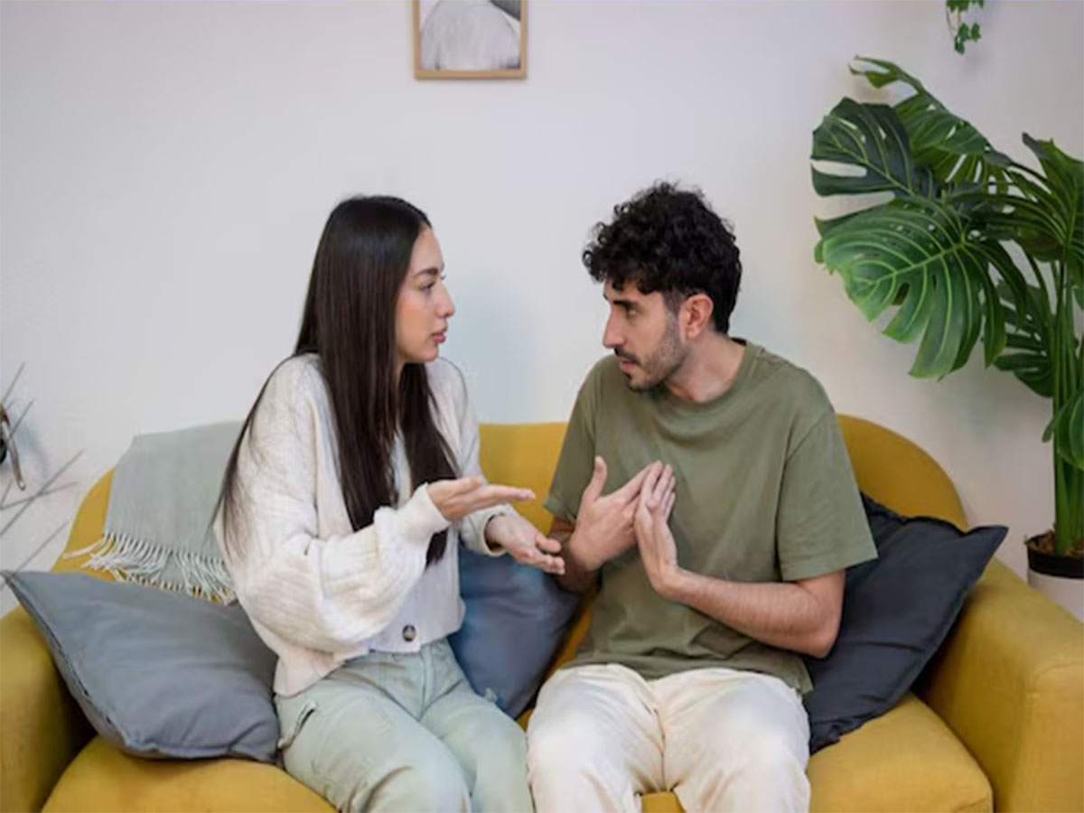 Commitment Issues: કમિટમેન્ટનું નામ આવે એટલે ગભરાવા લાગે યુવકો, જાણો શું છે તેની પાછળનું કારણ