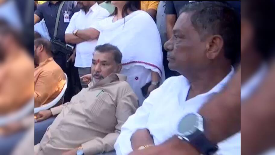 બગદાણા વિવાદ ગાંધીનગર પહોંચ્યો : કોળી સમાજના આગેવાનો મુખ્યમંત્રીને મળ્યા 
