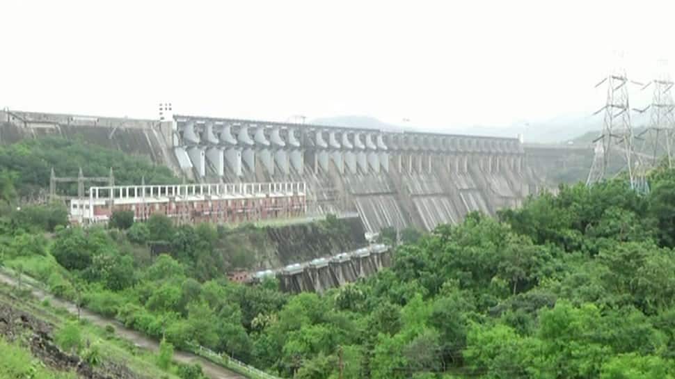 Narmada-Dam-2