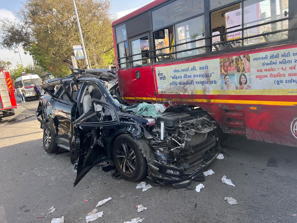 ahmedabad suv car amts bus accident cctv