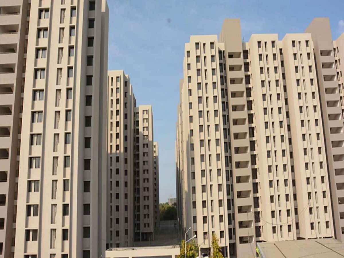 housing_society_zee2.jpg