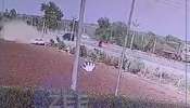 દ્વારકા-જામનગર નેશનલ હાઇવે પર બેફામ જતી કારે અન્ય કારને ધડાકાભેર ઉડાડી.....જુઓ અકસ્માતના CCTV