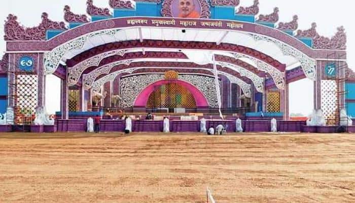 આણંદમાં યોજાઈ રહી છે બીએપીએસની ભવ્ય ઉજવણી આણંદમાં યોજાઈ રહી છે બીએપીએસની ભવ્ય ઉજવણી