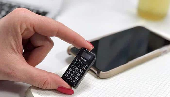 આ છે દુનિયાનો સૌથી નાનો મોબાઇલ ફોન, ફિચર્સ અને કિંમત સાંભળીને લાગશે આંચકો