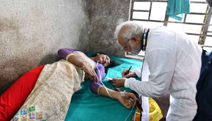 VIDEO: વડાપ્રધાન મોદીની રેલીમાં પડ્યો તંબુ, ઘાયલોને જોવા PM પોતે પહોંચ્યા