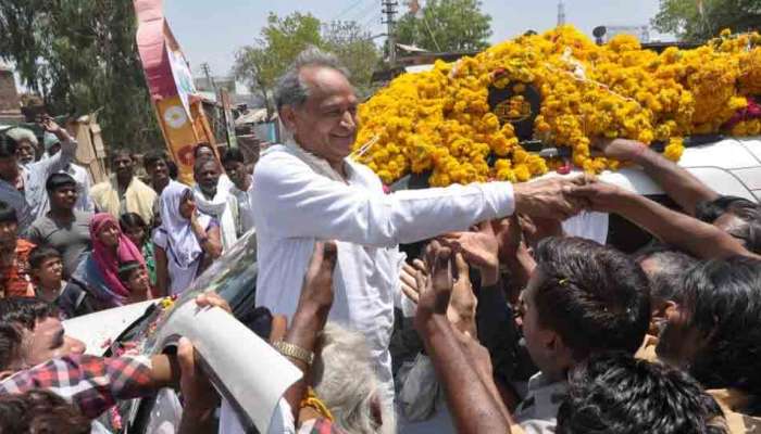 રાજસ્થાન: ઇશારા-ઇશારામાં અશોક ગહલોતે પોતે CM પદ તરીકે પ્રોજેક્ટ કર્યા