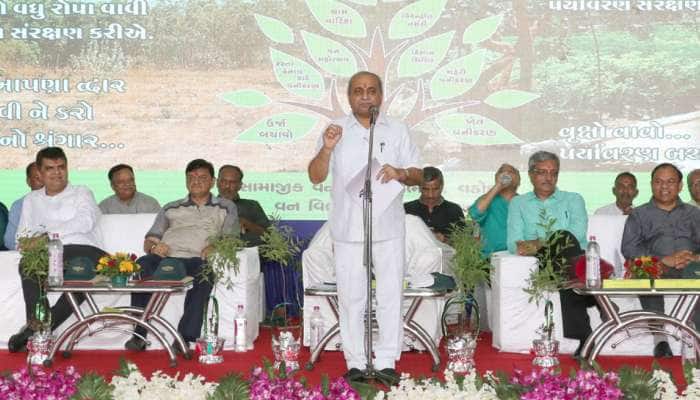 ગુજરાતમાં છેલ્લા ૧૩ વર્ષમાં વૃક્ષોની સંખ્યામાં ૩૭ ટકાનો વધારો : નીતિન પટેલ