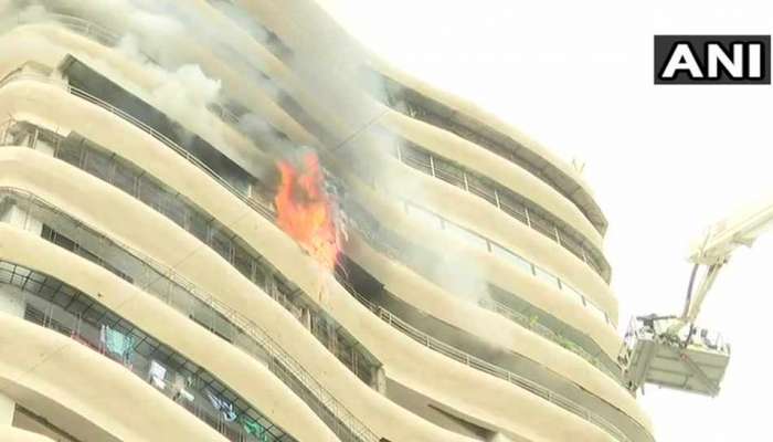 મુંબઇ ક્રિસ્ટલ ટાવરમાં આગના મામલે બિલ્ડર વિરૂદ્ધ કેસ દાખલ,પોલીસે કરી ધરપકડ