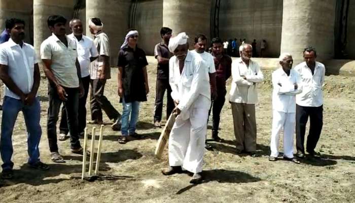 પાણી માટે પોકારઃ મોરબીમાં ખેડૂતોએ ક્રિકેટ રમીને અનોખો વિરોધ નોંધાવ્યો 