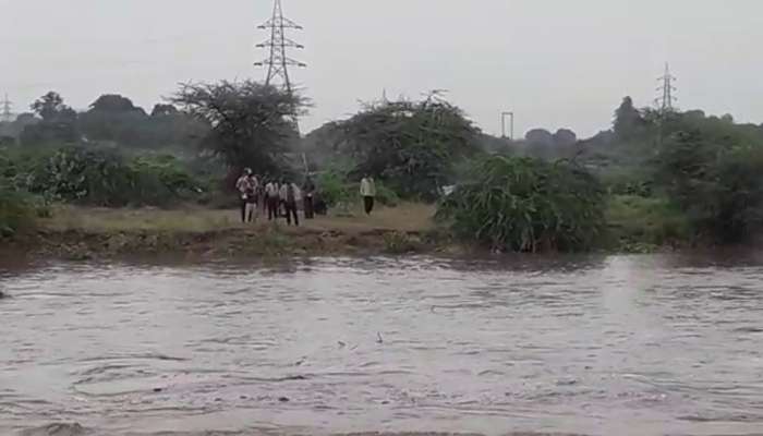 ખેડબ્રહ્માની હરણાવ નદીમાં પાણી આવતા 11 લોકો ફસાયા, બચાવ કામગીરી શરૂ