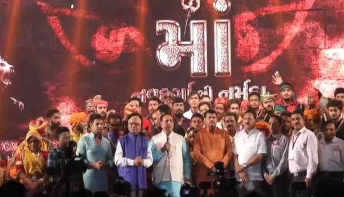 મુખ્યપ્રધાન વિજય રૂપાણીએ GMDCમાં કરાવ્યો વાઇબ્રન્ટ નવરાત્રિનો પ્રારંભ