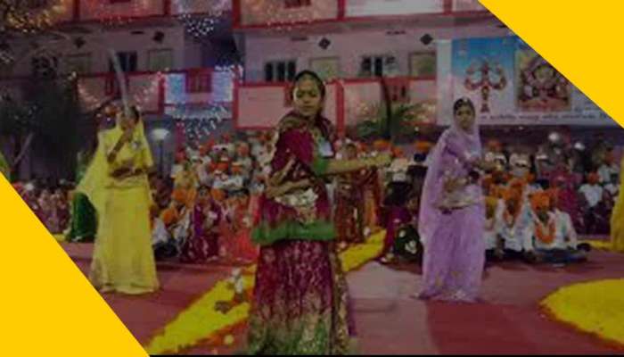 ગુજરાતના આ મંદિરમાં નવરાત્રીએ કરાય છે તલવારબાજી