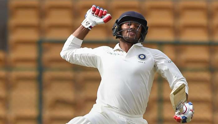  India vs Australia: મયંકે પર્દાપણ પર ફટકારી અડધી સદી, રચ્યો ઈતિહાસ 