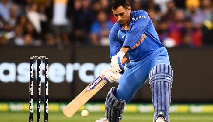 IND vs NZ: છ વર્ષ બાદ ઈજાને કારણે બહાર થયો ધોની 