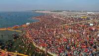 Kumbh 2019: મૌની અમાસ પર 2 કરોડ લોકોએ ગંગામાં લગાવી ડૂબકી, જુઓ ભવ્ય તસવીરો