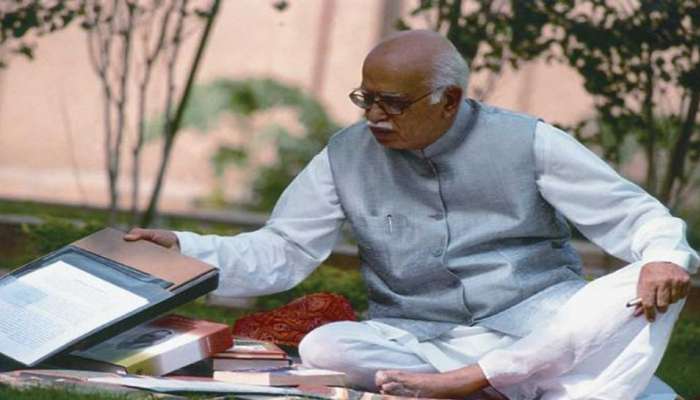 લોકસભા ચૂંટણી 2019: 1989થી ભાજપનો ગઢ ગણાતી ગાંધીનગર બેઠકનું ચિત્ર લોકસભા ચૂંટણી 2019: 1989થી ભાજપનો ગઢ ગણાતી ગાંધીનગર બેઠકનું ચિત્ર