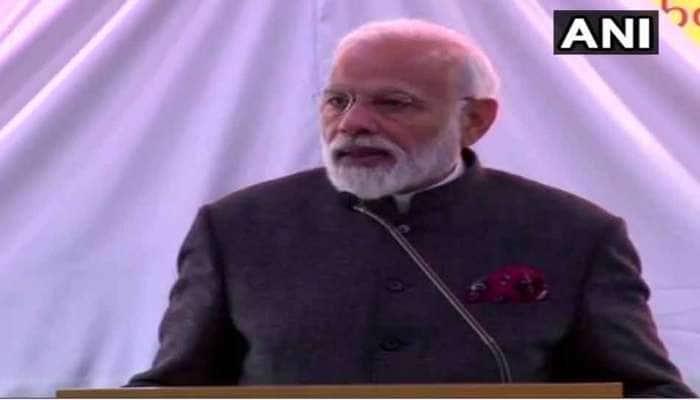સિઓલમાં બોલ્યા PM મોદી, 'દુનિયા સામે બે સૌથી મોટા સંકટ- આતંકવાદ અને જળવાયુ પરિવર્તન' સિઓલમાં બોલ્યા PM મોદી, 'દુનિયા સામે બે સૌથી મોટા સંકટ- આતંકવાદ અને જળવાયુ પરિવર્તન'
