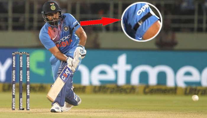 INDvAUS: મેદાનમાં કાળી પટ્ટી બાંધીને ઉતર્યા ભારતીય ક્રિકેટર, આ છે કારણ 
