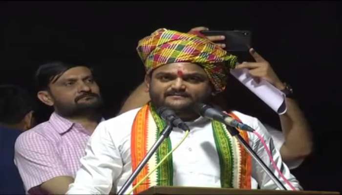 ભાજપની તોડજોડની રાજનીતિ પર હાર્દિકનો આક્ષેપ, ડરના માર્યે આમ ખરીદી કરે છે