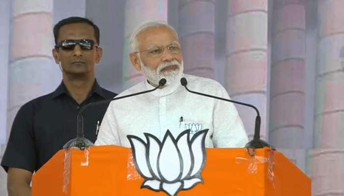 PM Modi ગુજરાત પ્રવાસ, બે દિવસમાં કરી ચાર સભા, બદલાયા રાજકીય સમીકરણો