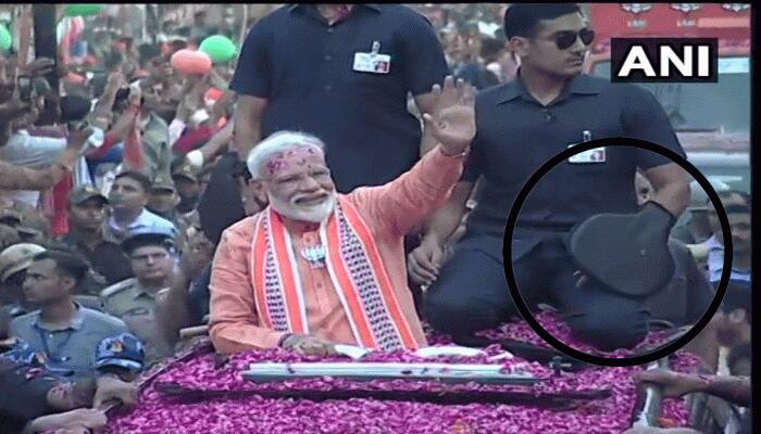 જાણો PM મોદીના કમાન્ડોએ હાથમાં પહેરેલ વસ્તું શું હતી ?રહસ્ય જાણી ચોંકી જશો