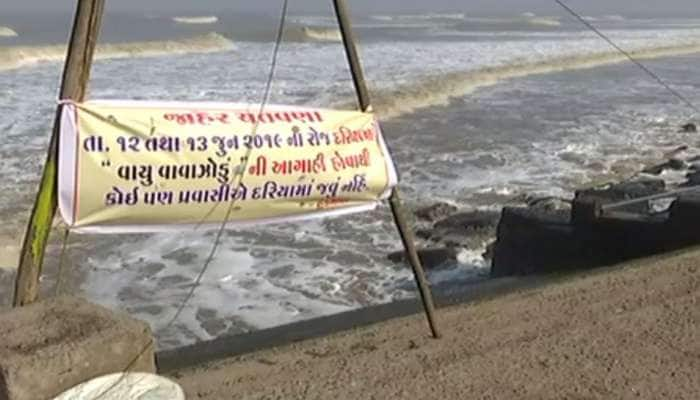 CycloneVayu : વેરાવળ, વલસાડ, દ્વારકામાં દરિયાના મોજા બન્યા શક્તિશાળી, જુઓ 